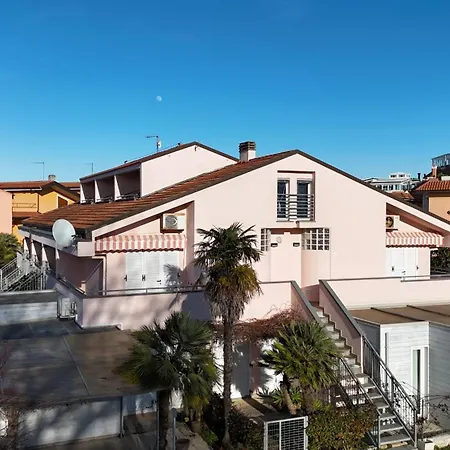 Apartmán Palme 2 - Marcelli, Monolocale Al Piano Terra, Le Palme Marcelli